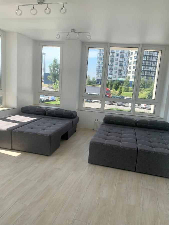 קייב New 3 Rooms Apartment Near The Metro Station מראה חיצוני תמונה