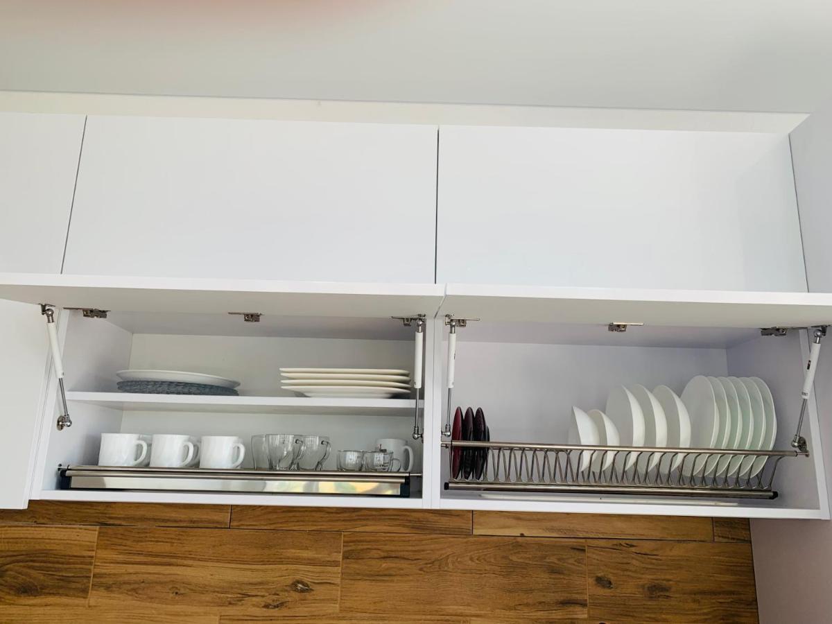 קייב New 3 Rooms Apartment Near The Metro Station מראה חיצוני תמונה