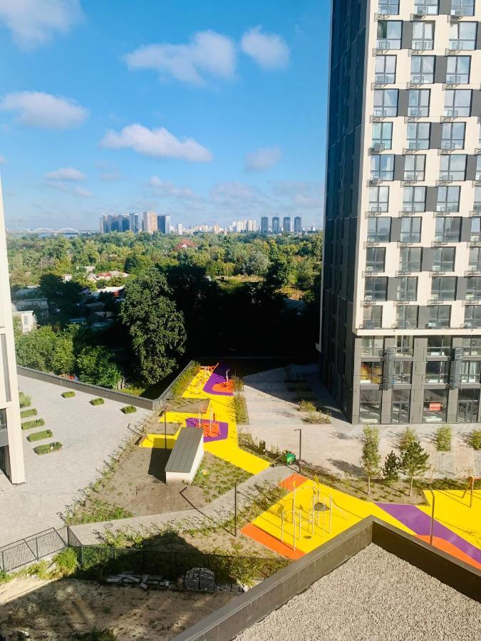 קייב New 3 Rooms Apartment Near The Metro Station מראה חיצוני תמונה